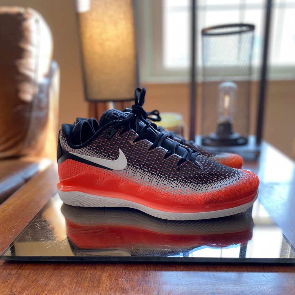 Nike Vapor X Flyknit wm sz. 9.5 Limited Hot Lava